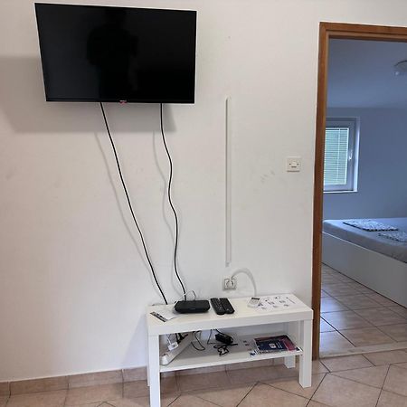 Apartmani Bruno Vrsi Kültér fotó